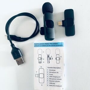 Wireless Lavalier Microphone for iPhone - iPad Black Lapel For Video Recording